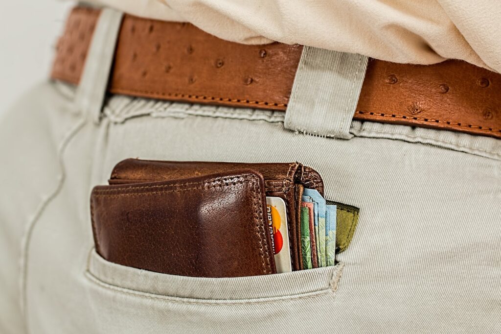 wallet, cash, pocket-1013789.jpg